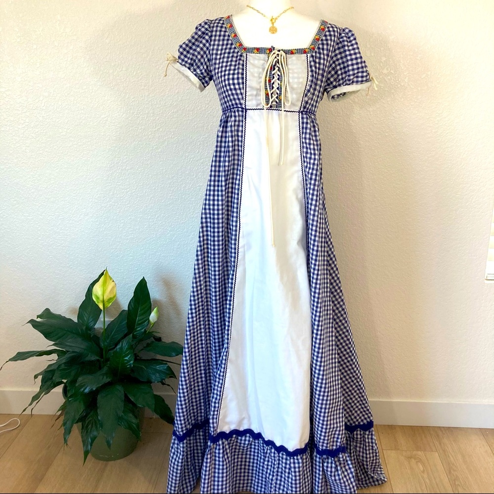 Vintage Gunne Sax 1970s Prarie Lace Up Dress